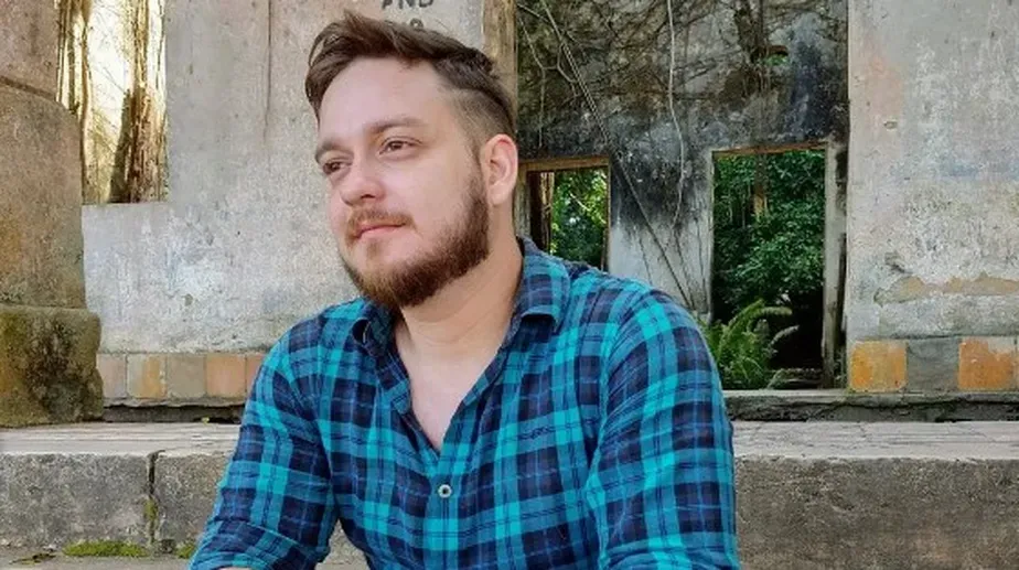 Imagem ilustrativa da imagem Sertanejo Igor Moreira é assassinado com 20 tiros dentro de casa