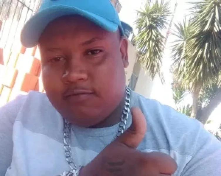 Família também enfrenta dificuldades na condução do velório