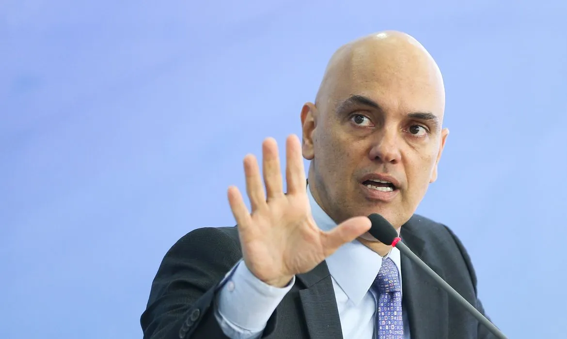 Alexandre de Moraes também solicitou a lista de hóspedes que chegaram no DF a partir da última quinta-feira