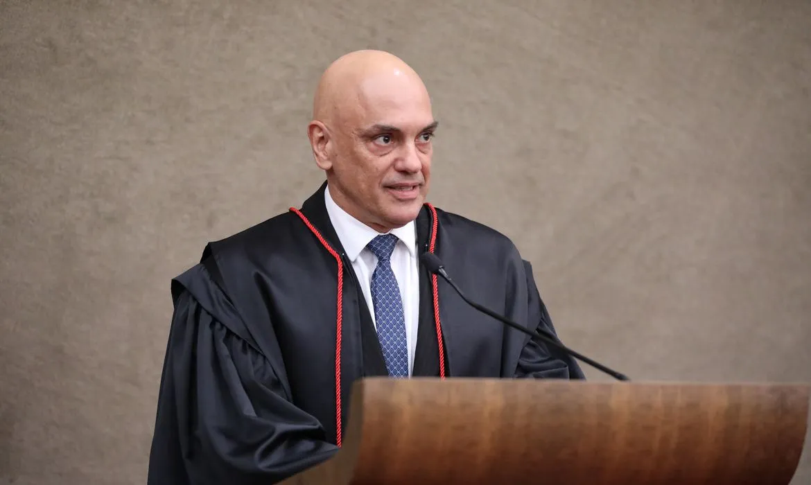 Decisão de Moraes se baseou em investigações da Polícia Federal