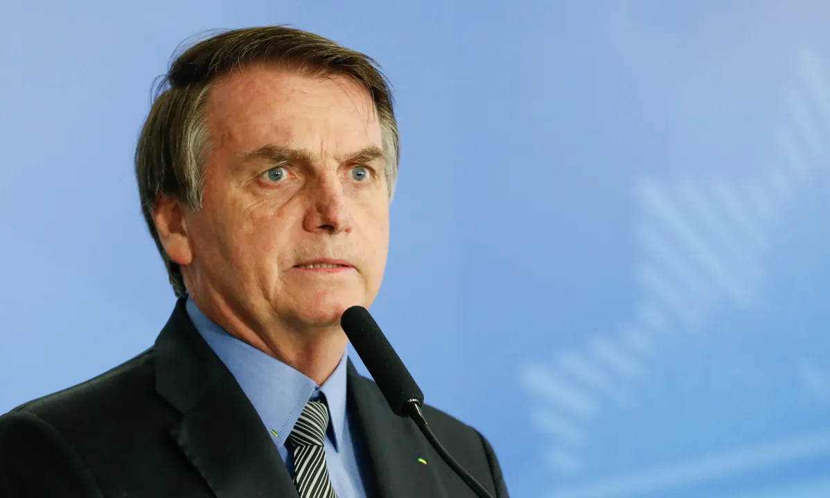 Bolsonaro gastou 27 milhões com o cartão corporativo em 4 anos de mandato