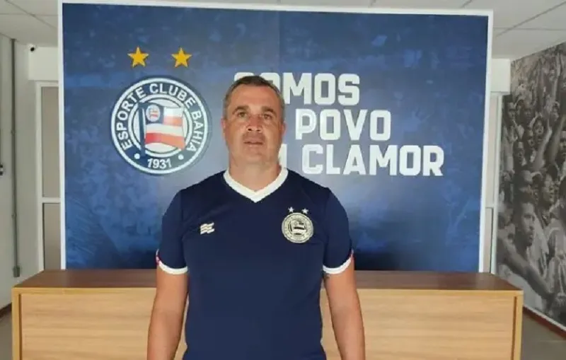 Rogério Ferreira chegou ao Bahia em 2022 e estava no comando do time sub-17