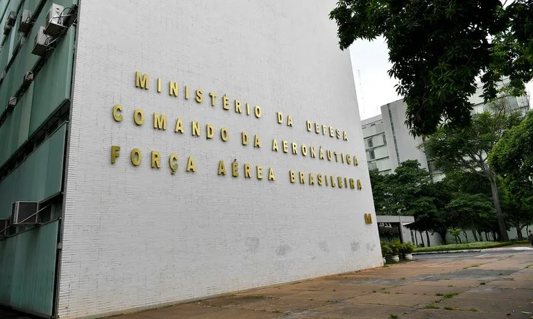 Governo quer fortalecer parceria com universidades para fortalecer Comando das Forças Armadas