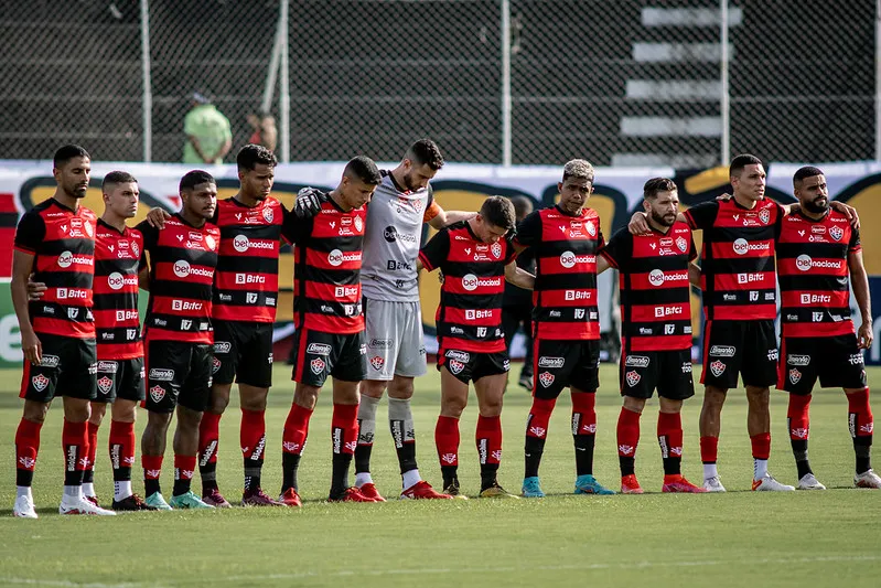 Vitória enfrenta Santa Cruz pela primeira rodada do Nordestão