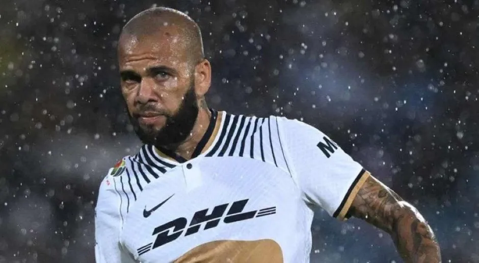 Daniel Alves pede novo depoimento para a Justiça da Espanha