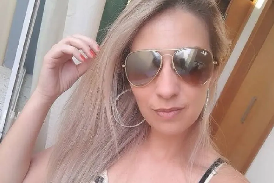 Elisangela Tinem Gonçalves, 38, morreu na noite de Réveillon, no litoral paulista