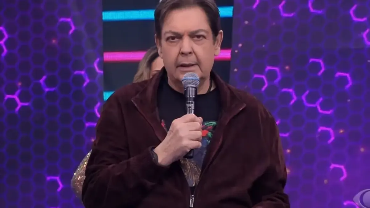 Fausto deveria garantir ao menos 6 pontos de audiência para bater as metas de publicidade e embolsar R$ 8 milhões por mês