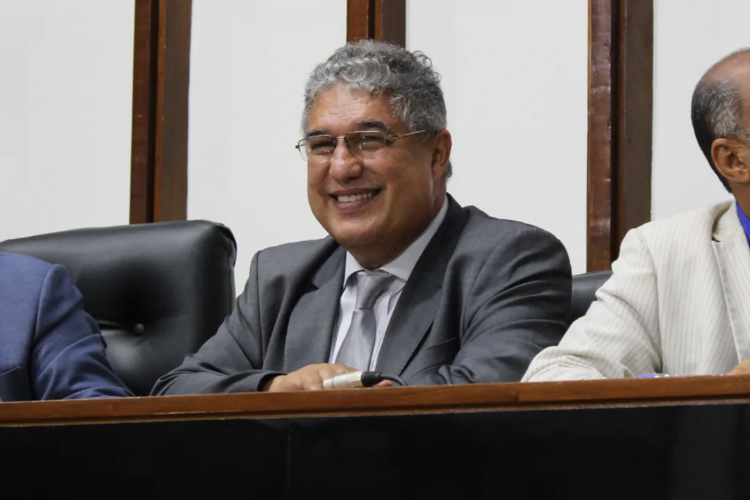 Líder do governo na ALBA, deputado estadual Rosemberg Pinto