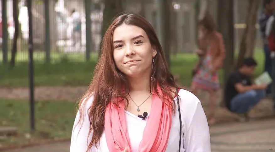 Alicia Dudy Muller Veiga, de 25 anos, foi indiciada pela polícia por ter cometido nove vezes o crimes de apropriação indébita