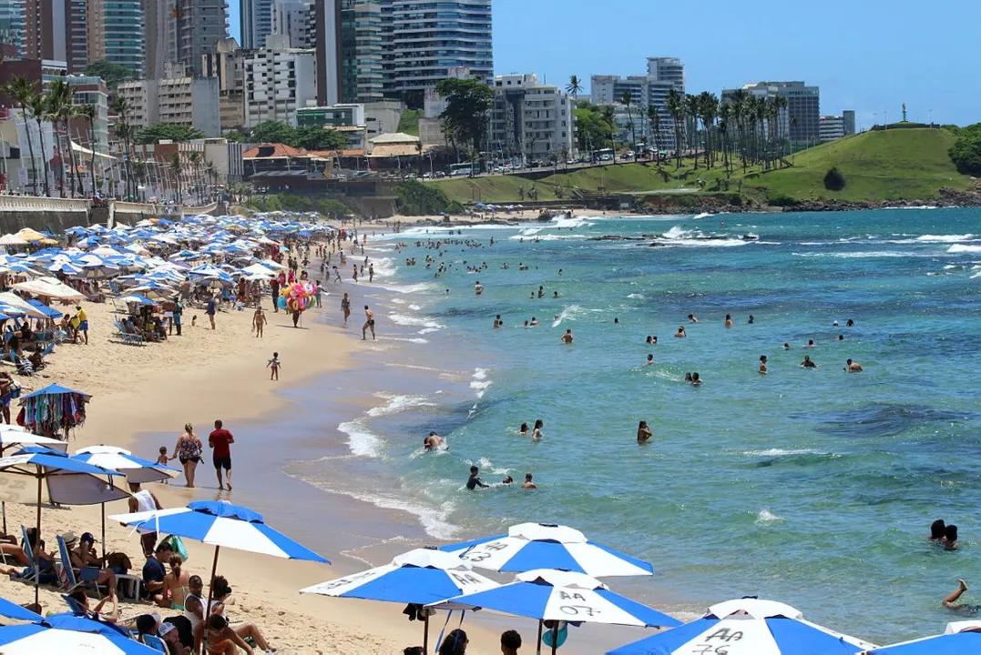 Praia do Farol da Barra, em Salvador