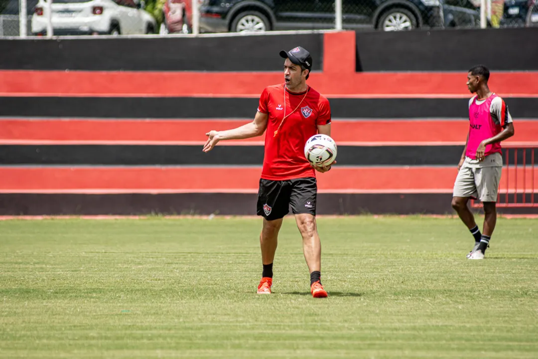 João Burse foi um dos heróis no acesso,  e agora tenta replay