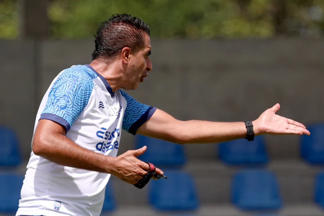 O treinador voltou a reclamar dos gols perdidos