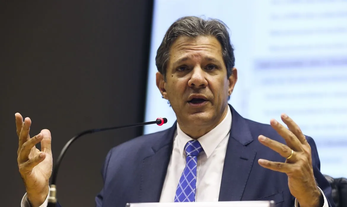 Haddad também defendeu uma maior coordenação entre a política fiscal e a chamada política monetária