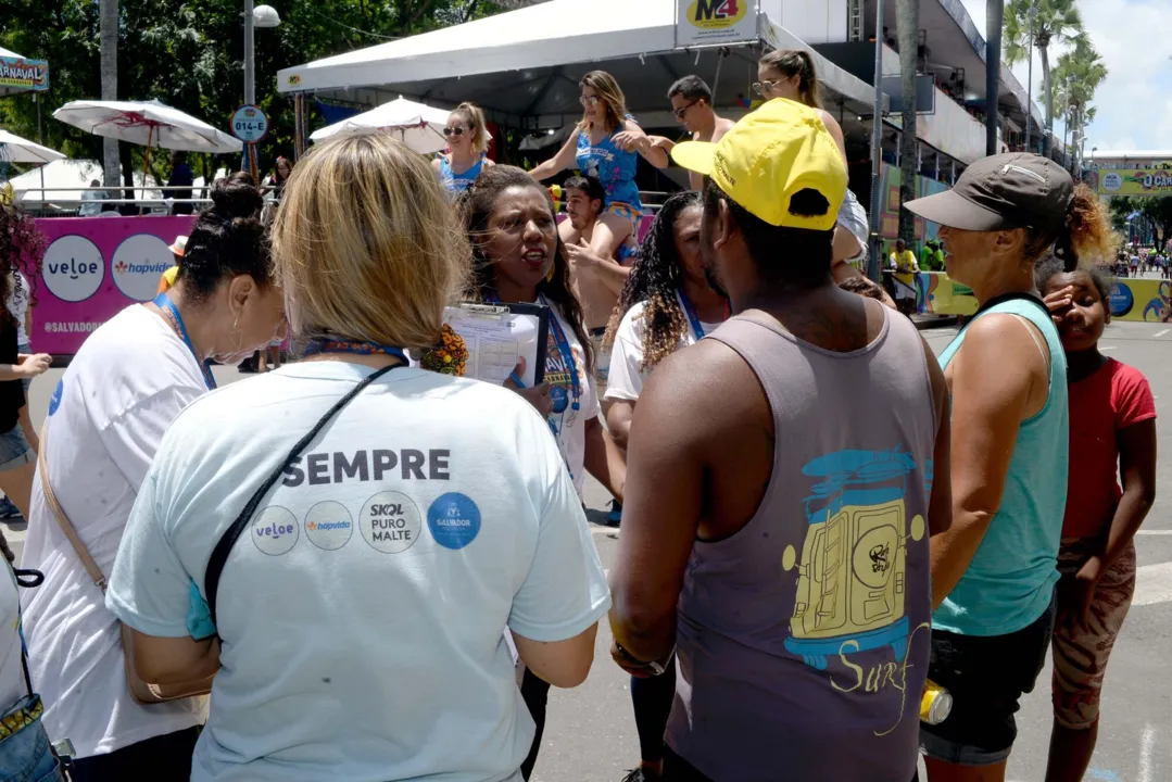 Em caso de denúncia, a pessoa que presenciar situações de violação de direitos poderá registrar a situação, de forma anônima e informando o local, através do Disque 100