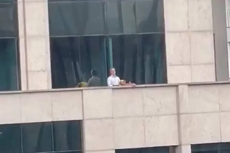 Vídeo mostra casal fazendo sexo em São Paulo