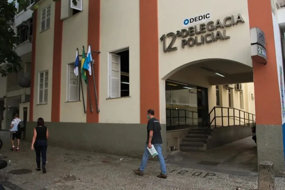 Crime aconteceu em delegacia de Copacabana, no Rio de Janeiro