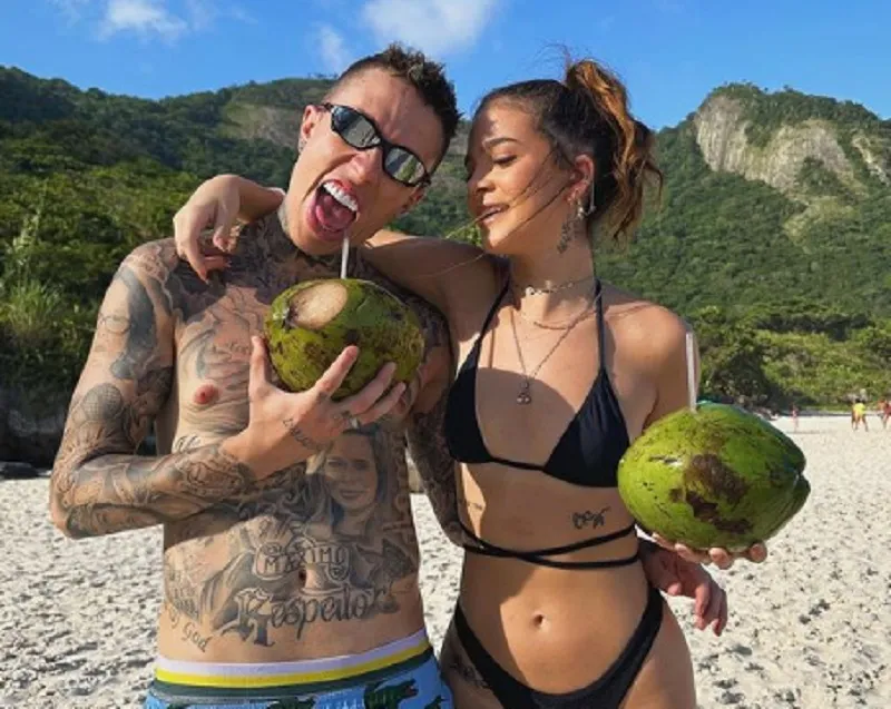 Mel Maia e MC Daniel foram assaltados na madrugada desta terça no Rio