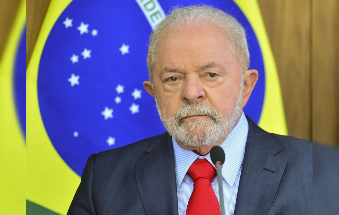Lula disse que pretende ajudar na criação da paz, mas não nas operações de guerra