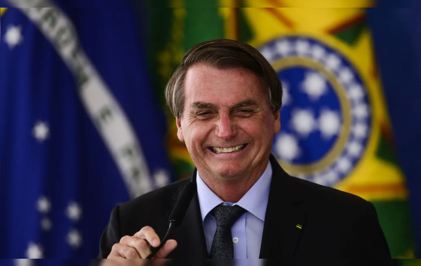 Bolsonaro fez gasto de cartão corporativo em casamento do filho