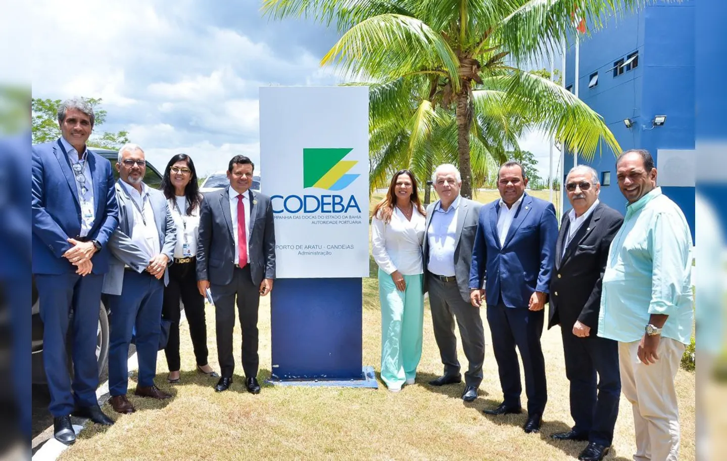 Contrato foi assinado com a presença do ministro de Portos e Aeroportos e do vice-governador da Bahia