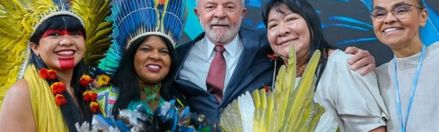 Lula, Marina Silva e representantes dos povos indígenas COP27