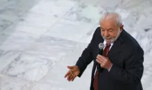 Imagem ilustrativa da imagem “É preciso colocar o rico no imposto de renda”, diz Lula