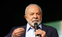Imagem ilustrativa da imagem De volta ao Brasil, Lula se reúne com ministros e parlamentares