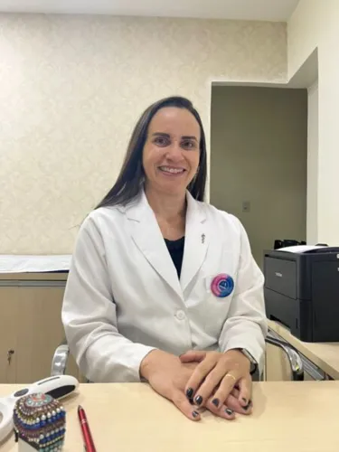 Danielle Pinto, dermatologista da clínica Multiclin