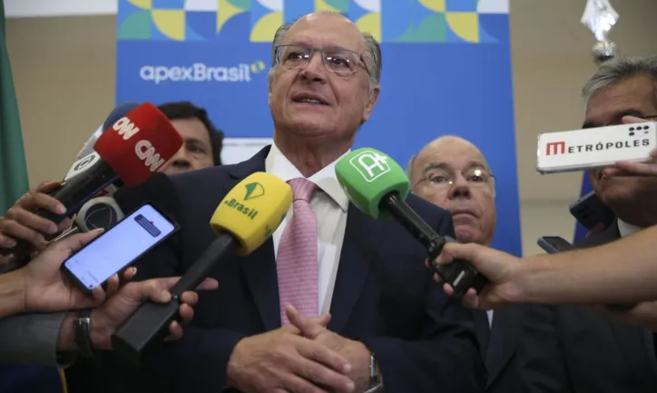 Vice-presidente do Brasil acredita que a democracia sai fortalecida após atos antidemocráticos