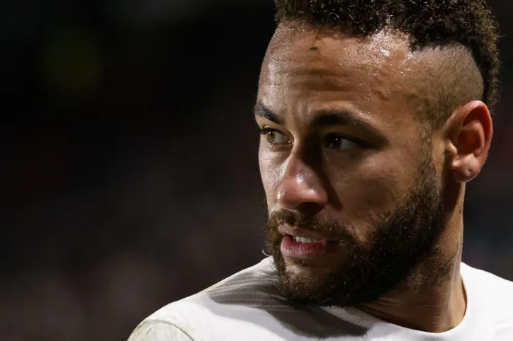 Neymar foi criticado após atuação discreta contra o Rennes