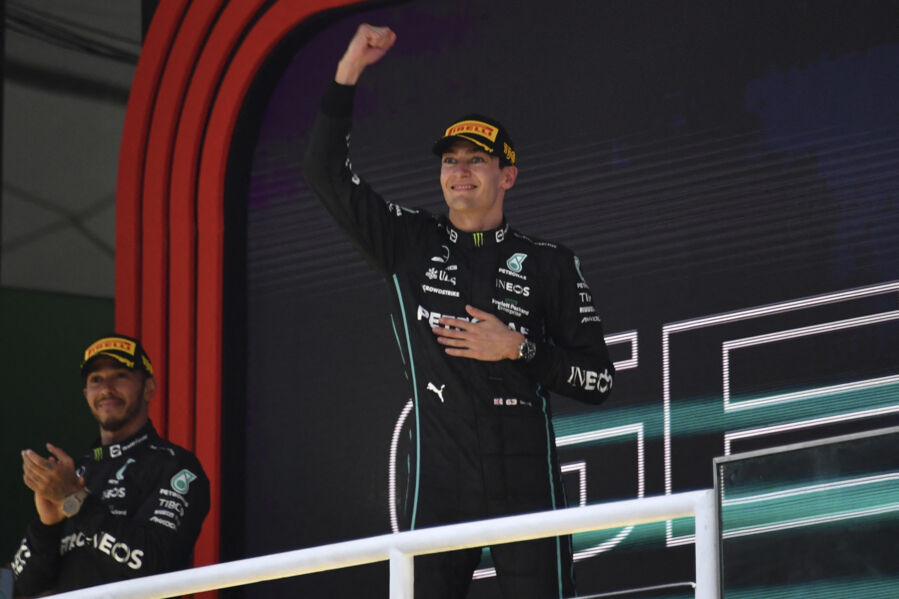 Russell manteve a liderança de ponta a ponta para conseguir a primeira vitória de sua carreira na F1