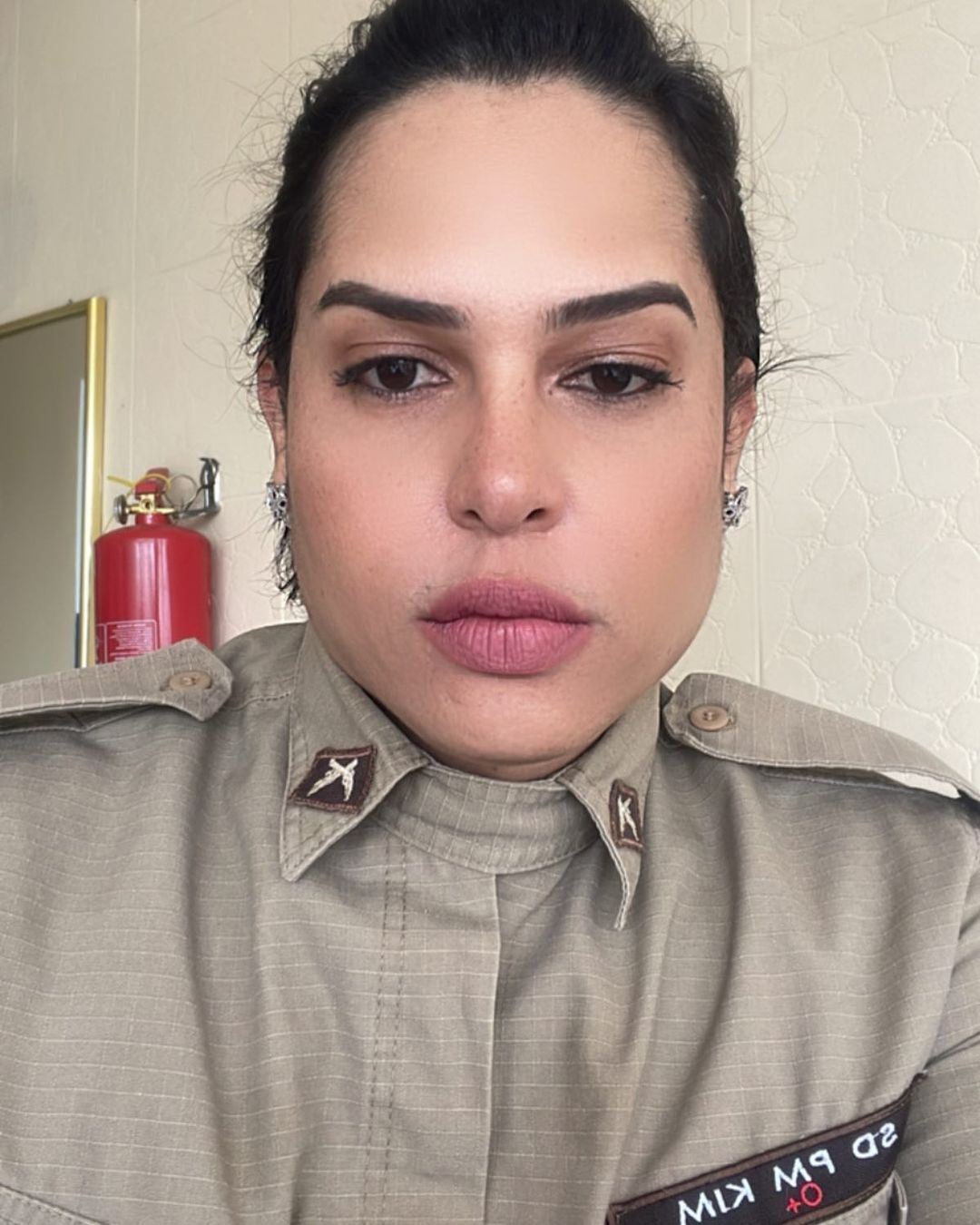 Kim é a primeira Policial Militar trans da Bahia