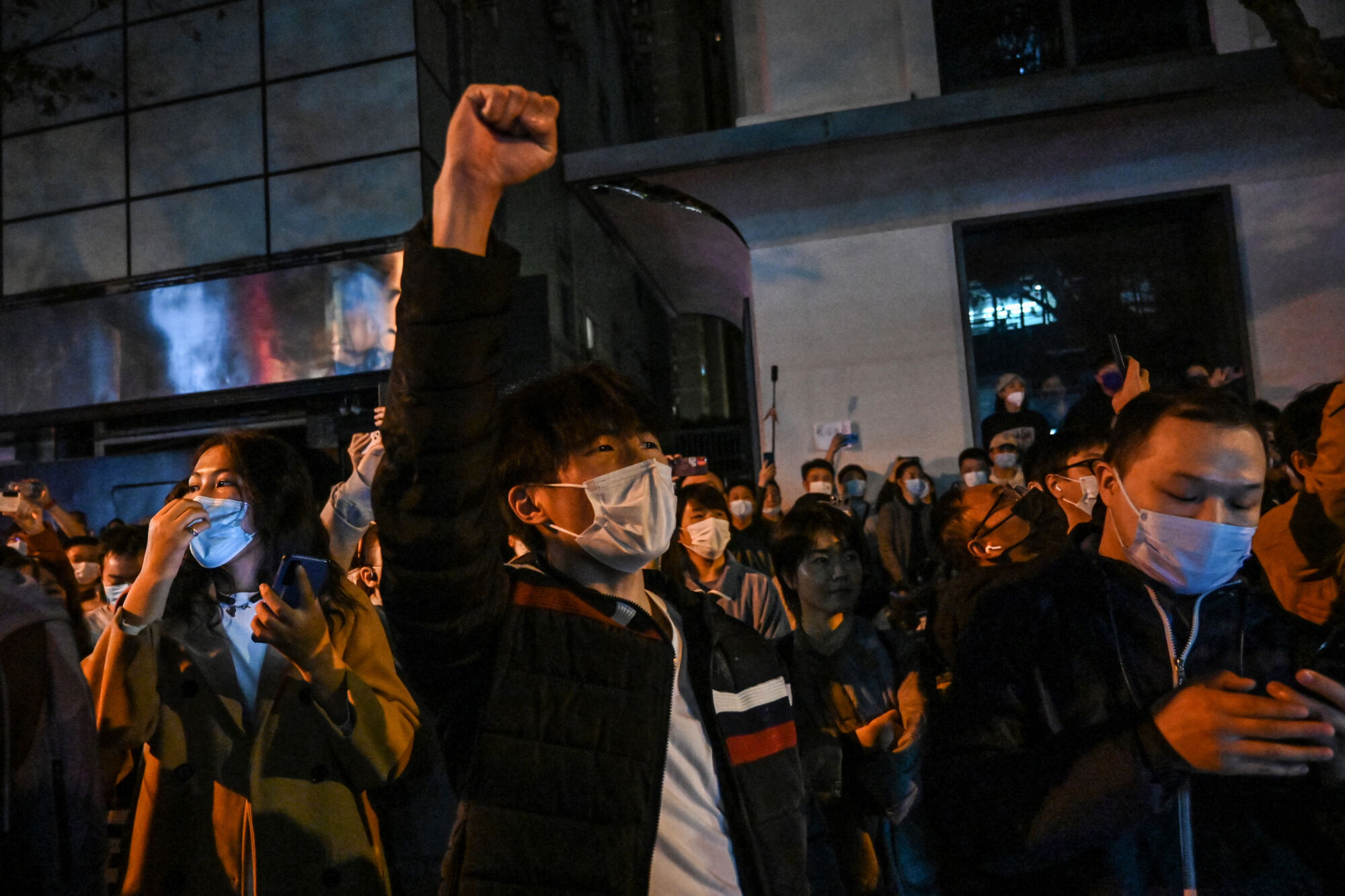 Os protestos aconteceram em Pequim, Wuhan, Xinjiang e Xangai