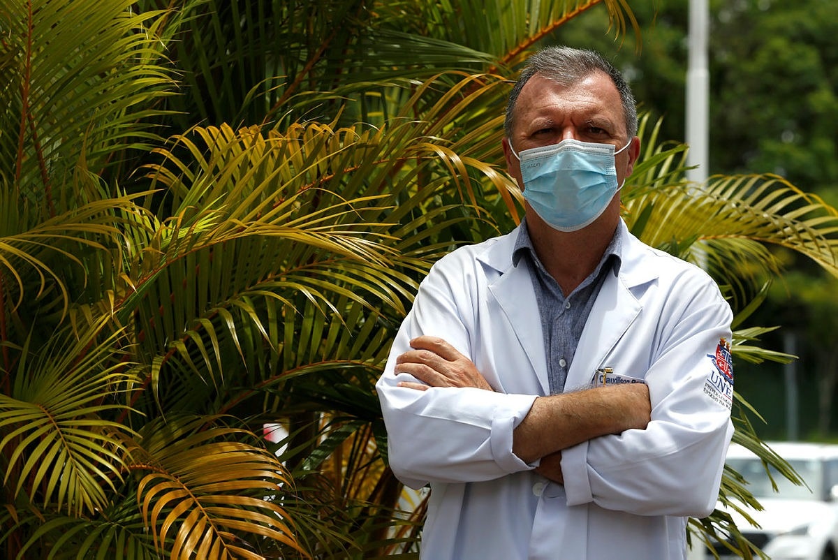 Infectologista Claudilson Bastos diz que os testes facilitam diagnóstico