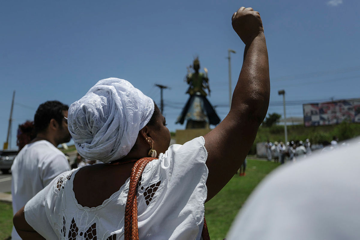 Na Bahia, monumentos e terreiros são alvos frequentes de ataques