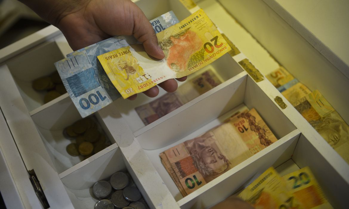 A previsão para 2023 está acima do teto da meta de inflação que deve ser perseguida pelo BC