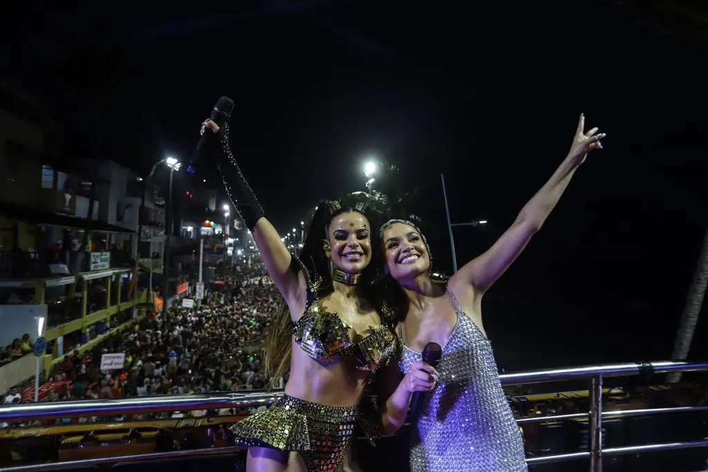 Paraibana falou sobre a emoção de estar em cima do trio pela primeira vez no Carnaval de Salvador