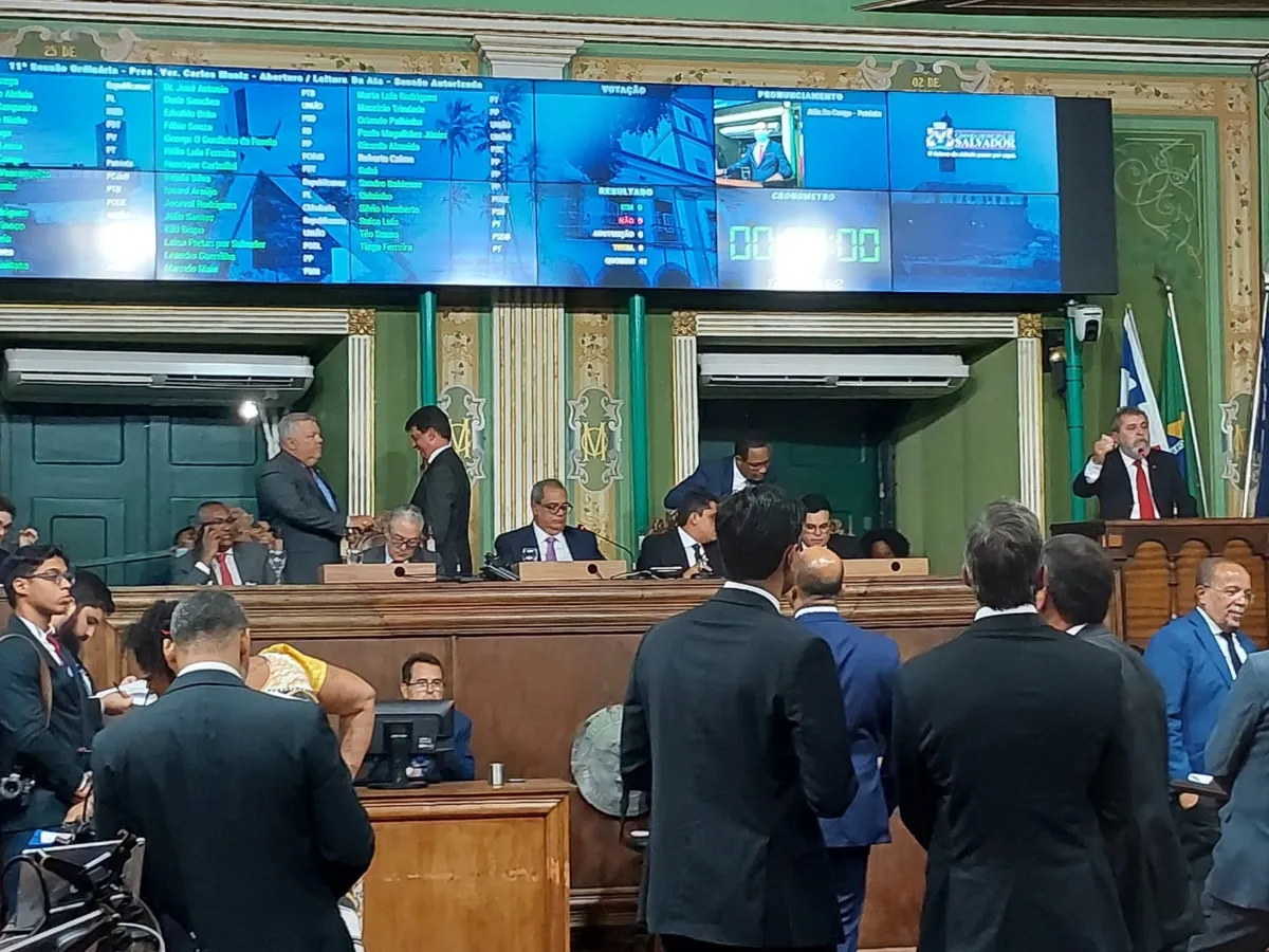 Câmara Municipal de Salvador manteve veto de Bruno Reis em PL dos servidores da Casa