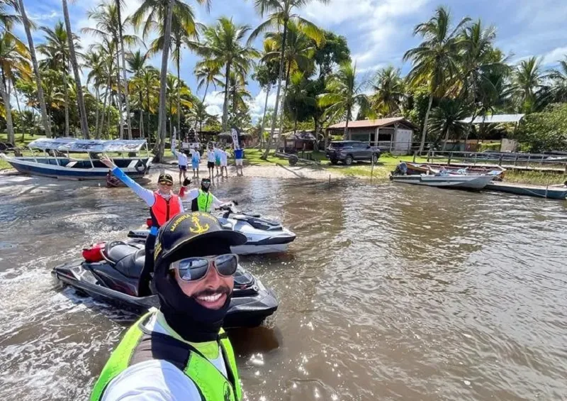 Bahia Jet Tour percorreu o litoral do estado, cruzando cinco zonas turísticas em oito dias