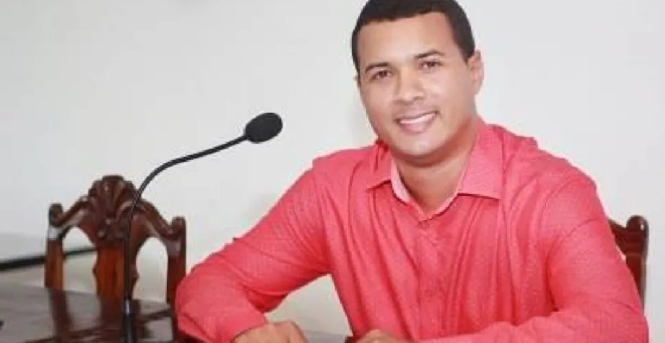 José Luiz dos Santos (PT) recebeu multa de R$4 mil pela irregularidade.