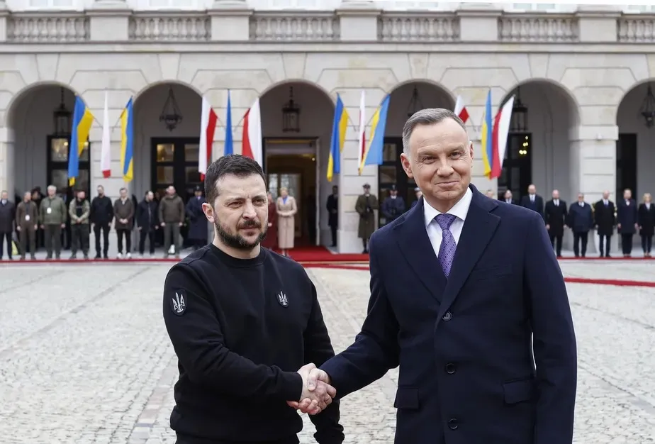 Zelensky agradeceu à Polônia por seu apoio aos esforços da Ucrânia para ingressar na União Europeia (UE)