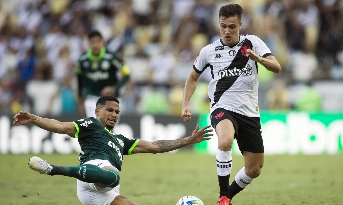 Palmeiras arrancou empate com o Vasco em jogo movimentado