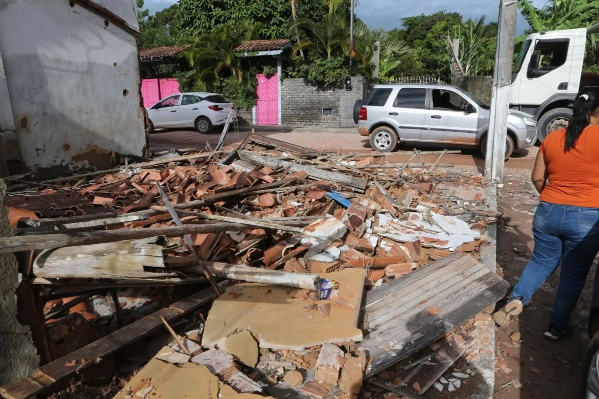 Chuvas causam estragos em cidades baianas