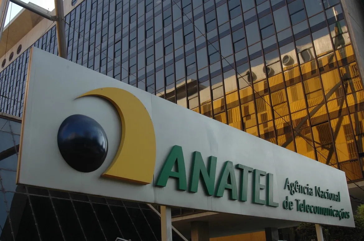 Para convencer os parlamentares ainda resistentes, a Anatel faz lobby com uma proposta