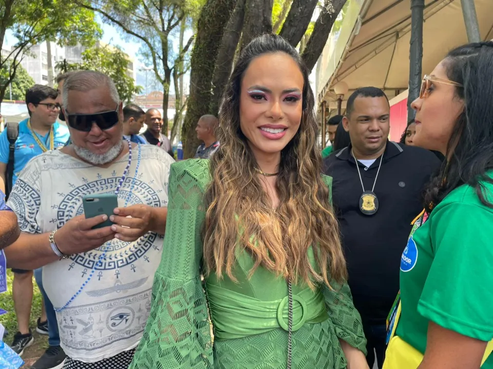 "Eu acho que Anitta é uma mulher visionária", acrescentou ainda a primeira-dama