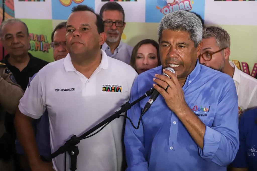 Jerônimo destacou o trabalho feito pelos ambulantes no período da festa momesca