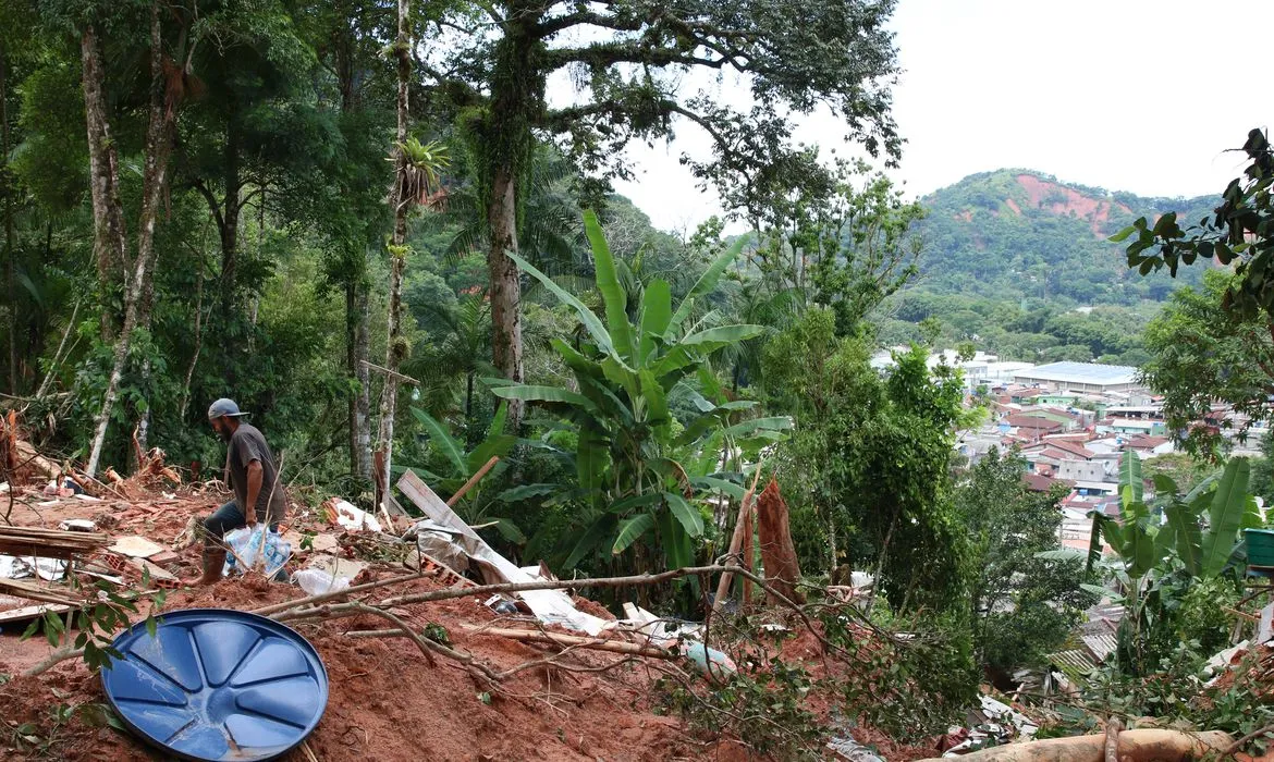 Ministério Público de SP teria alertado prefeitura sobre áreas de risco