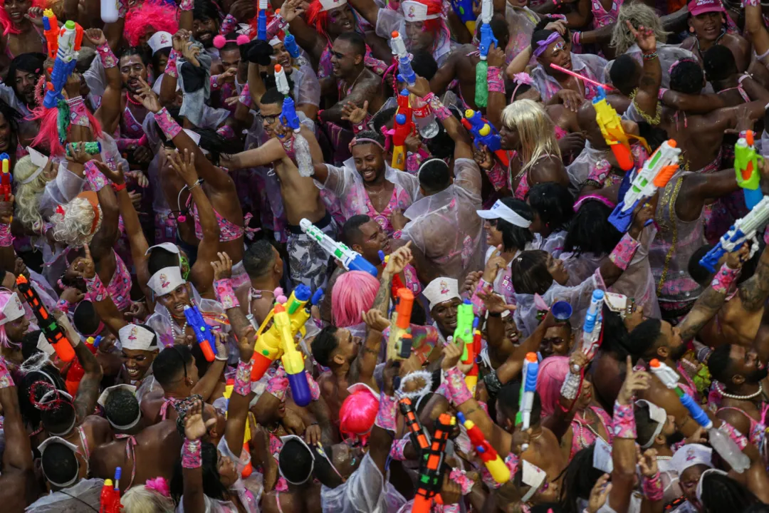 Muquiranas durante desfile do Carnaval deste ano