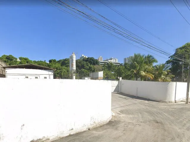 Homem morre após acidente com silo de cimento em Salvador