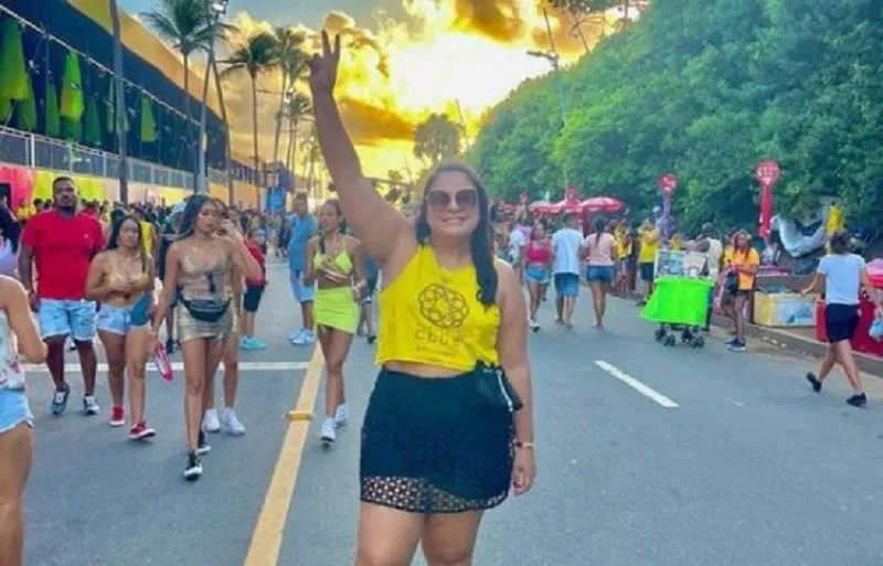 A advogada Saadya Gomes, 29 anos, foi morta a tiros dentro do carro, no bairro do Tancredo Neves